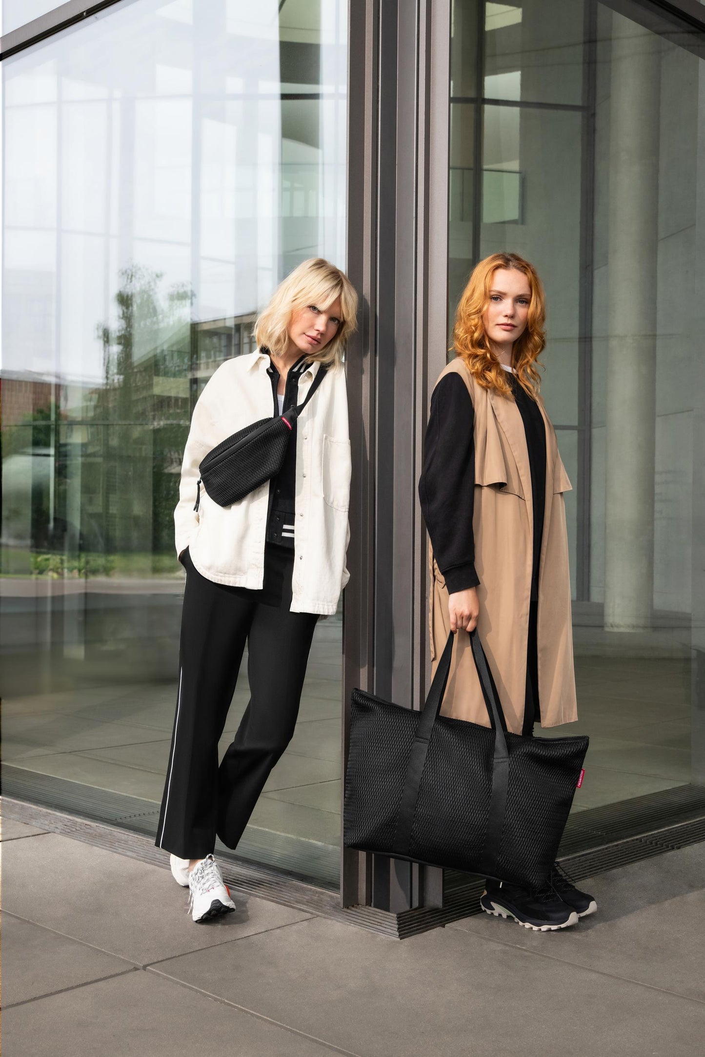 extralite mesh black collection