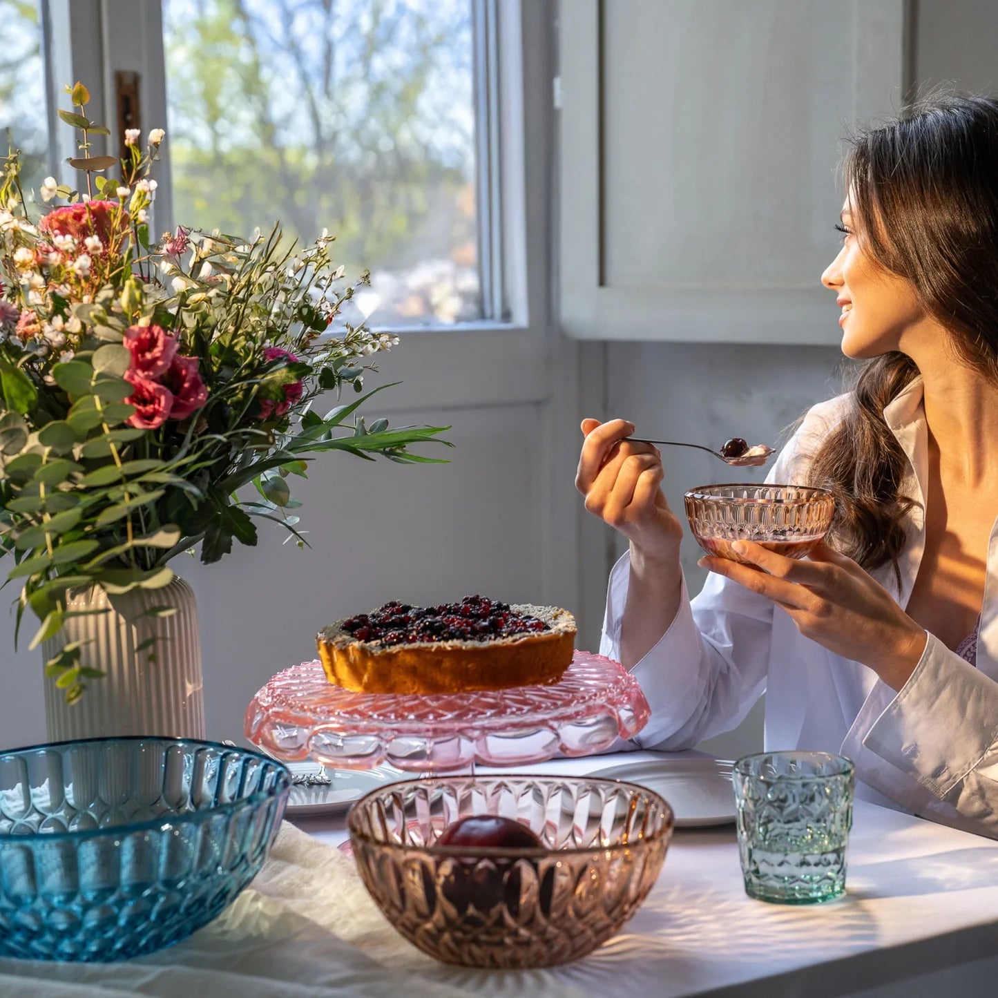 'VANITY' Bowl  21 cm. Powder