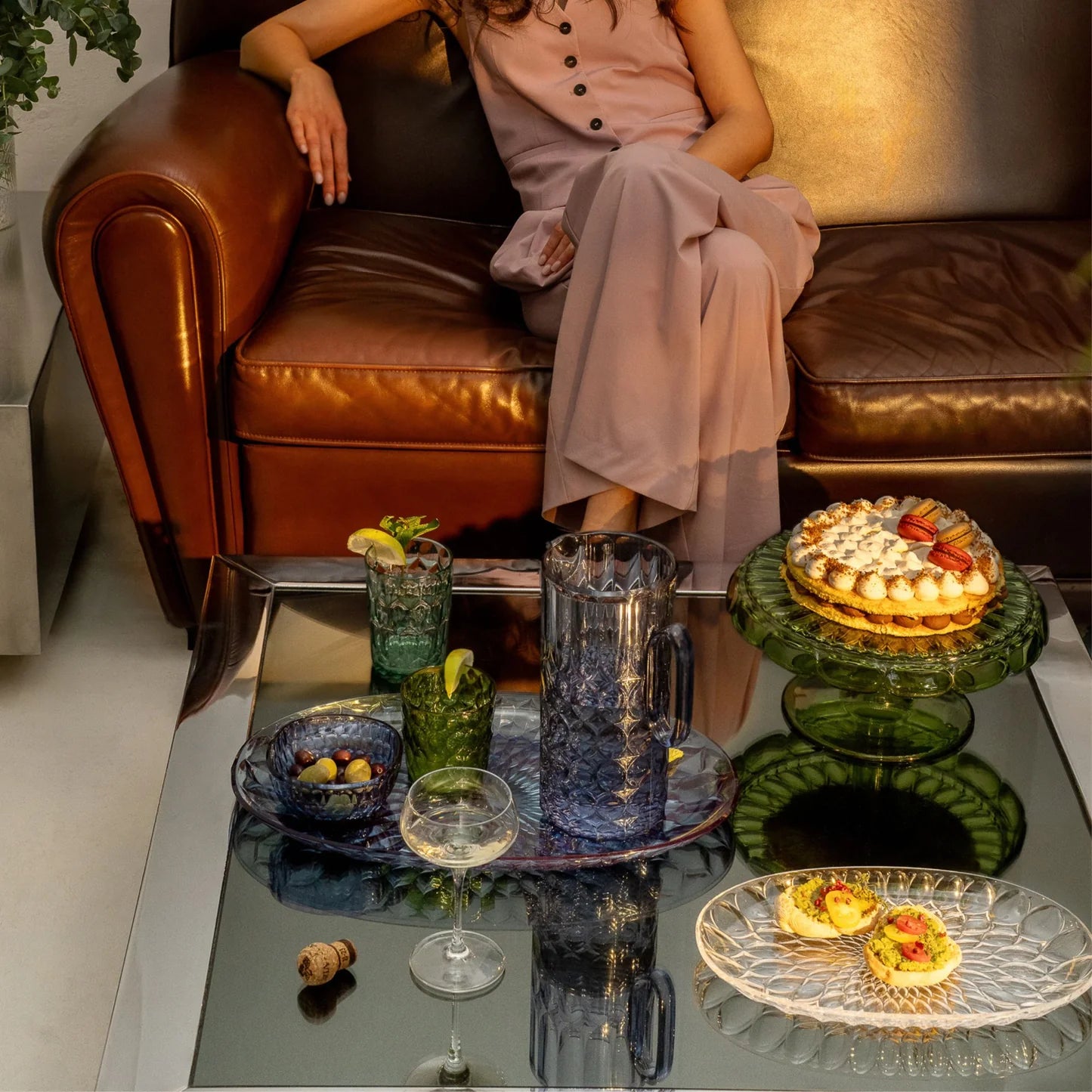 'VANITY' Cake Stand & Dome Water Lily Green