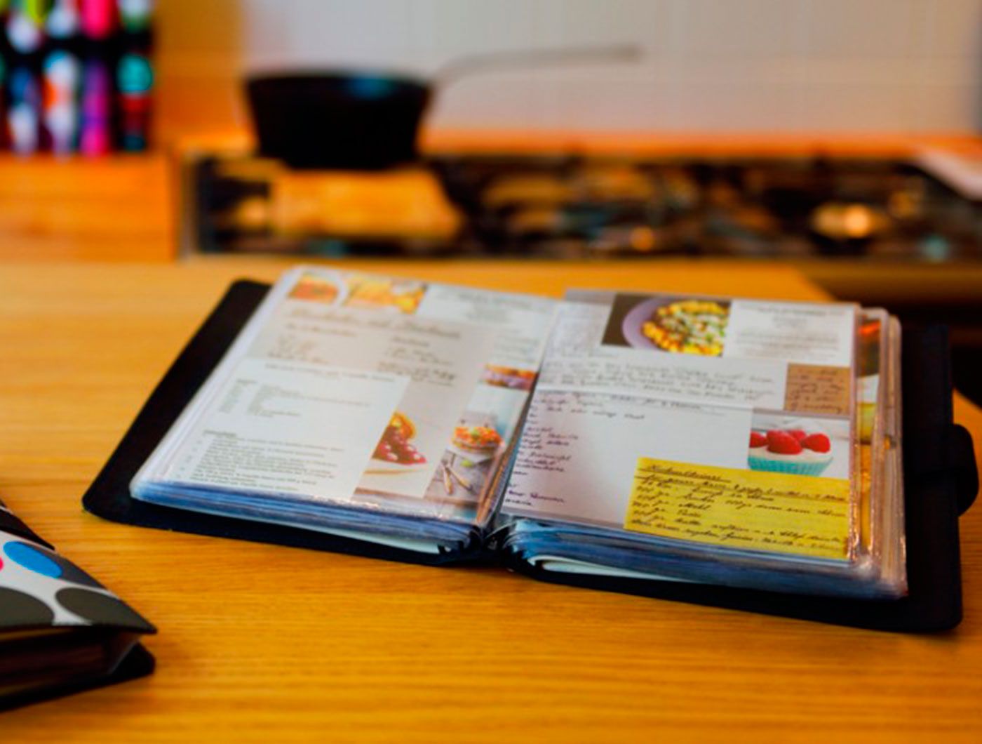 REMEMBER taste book (Scoop)