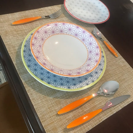Elegante set of 6 Plate Settings